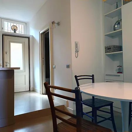 Youhosty - Navigli View דירה מילאנו