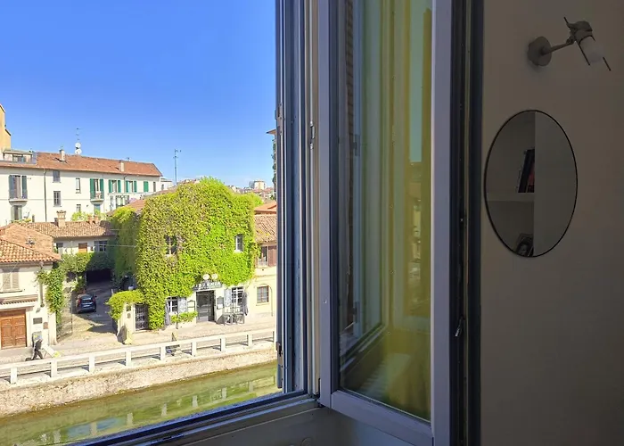 Daire Youhosty - Navigli View